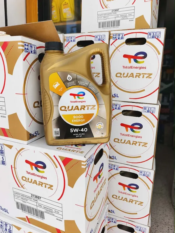 Huiles moteur Total Quartz en stock au magasin GP Auto